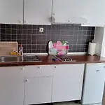 Captivating 15 Sleeps 4 Guests * Сплит